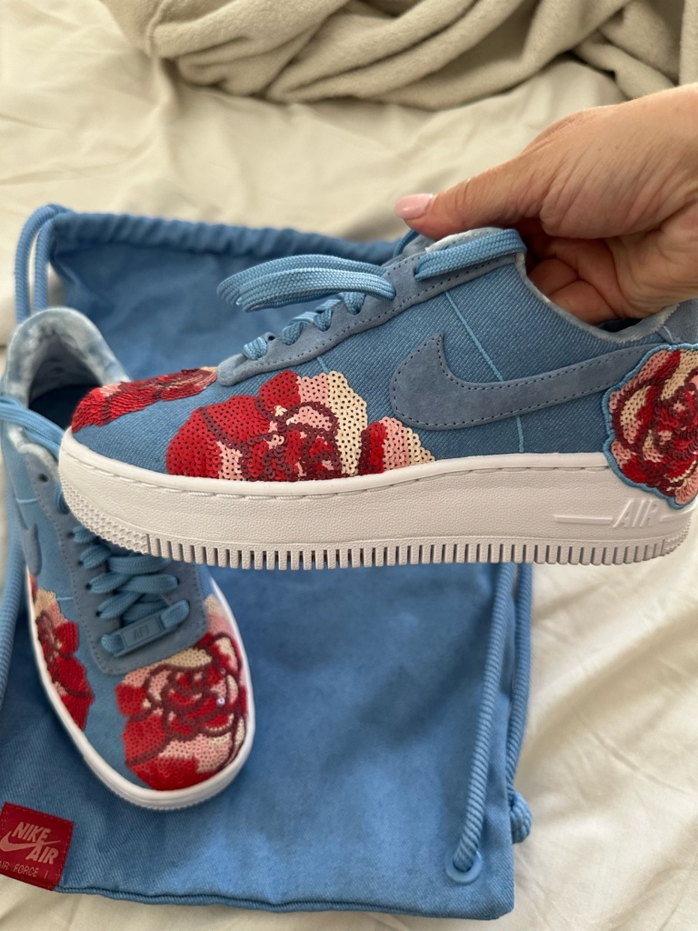 RARE- Nike Air Force 1 Upstep Low - Sky Blue with Red Floral - Picture 6 of 8